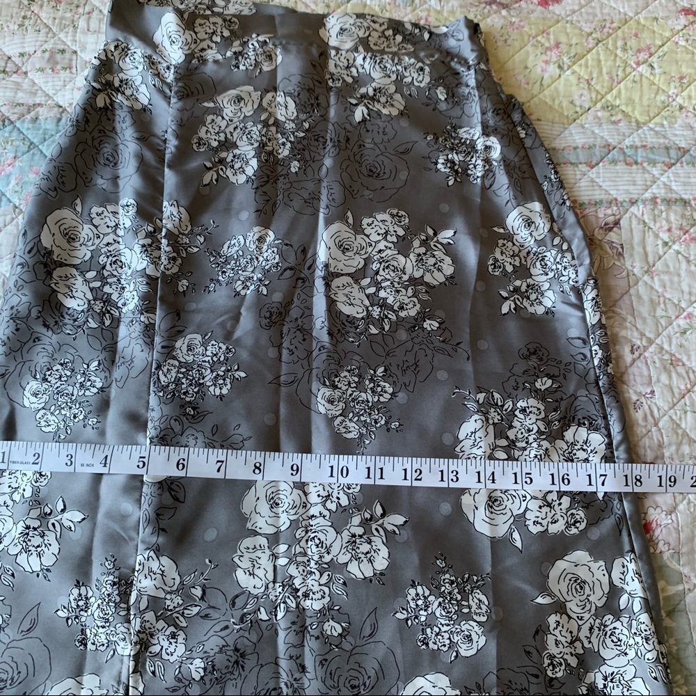 Vtg Maxi Skirt Polyester Satin Made In USA Floral - Picture 3 of 13